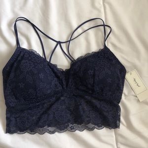 Hollister bralette 😘
